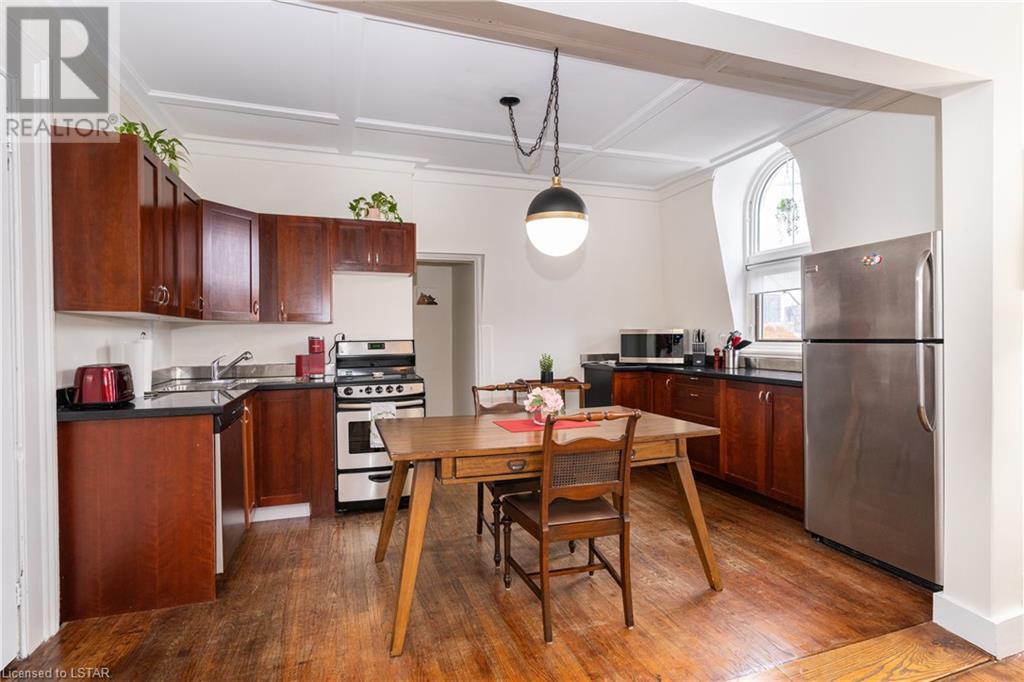 Listing 40365511 - Large Photo # 6