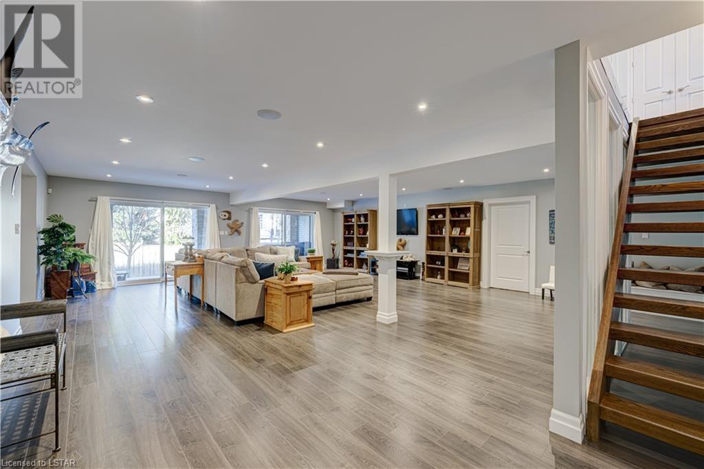 Listing 40365696 - Large Photo # 38
