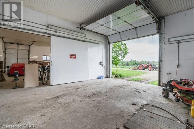 Listing 40365833 - Large Photo # 36
