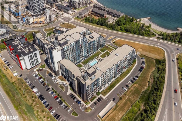 10 CONCORD Place Unit# 225, Grimsby
