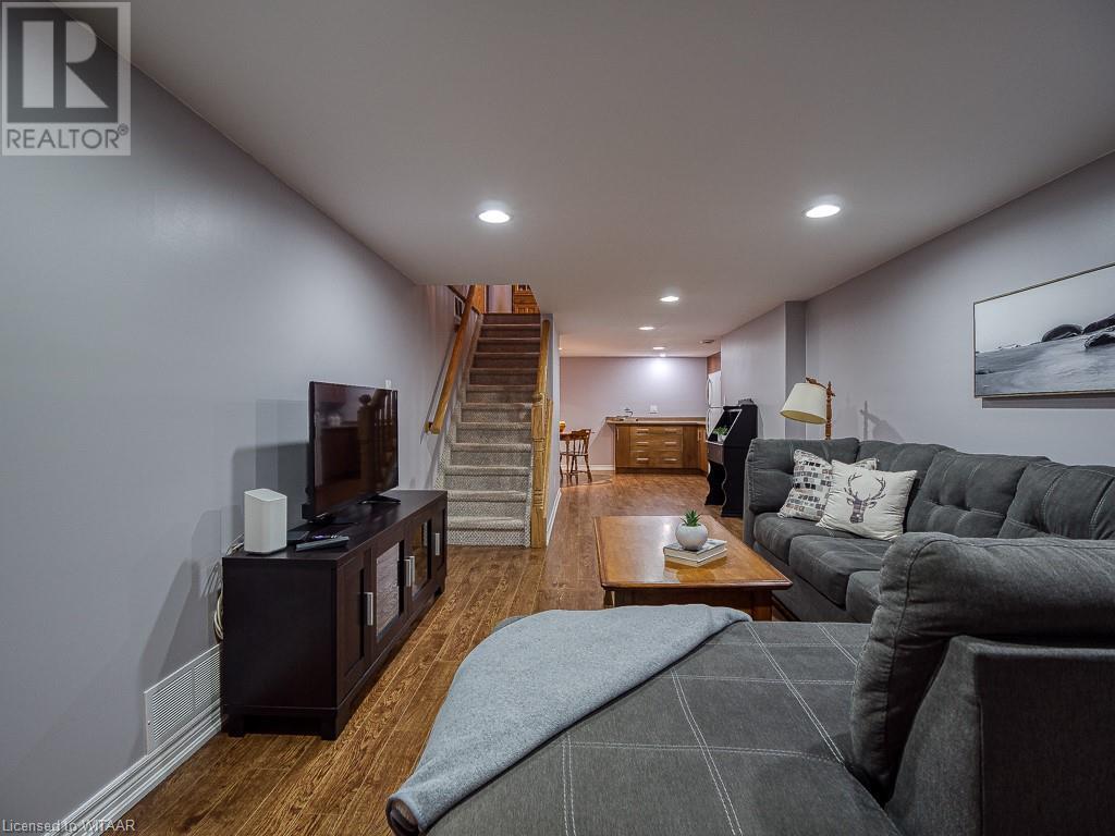 Listing 40366050 - Large Photo # 33