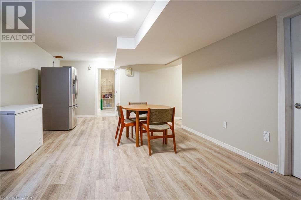 Listing 40366146 - Large Photo # 32