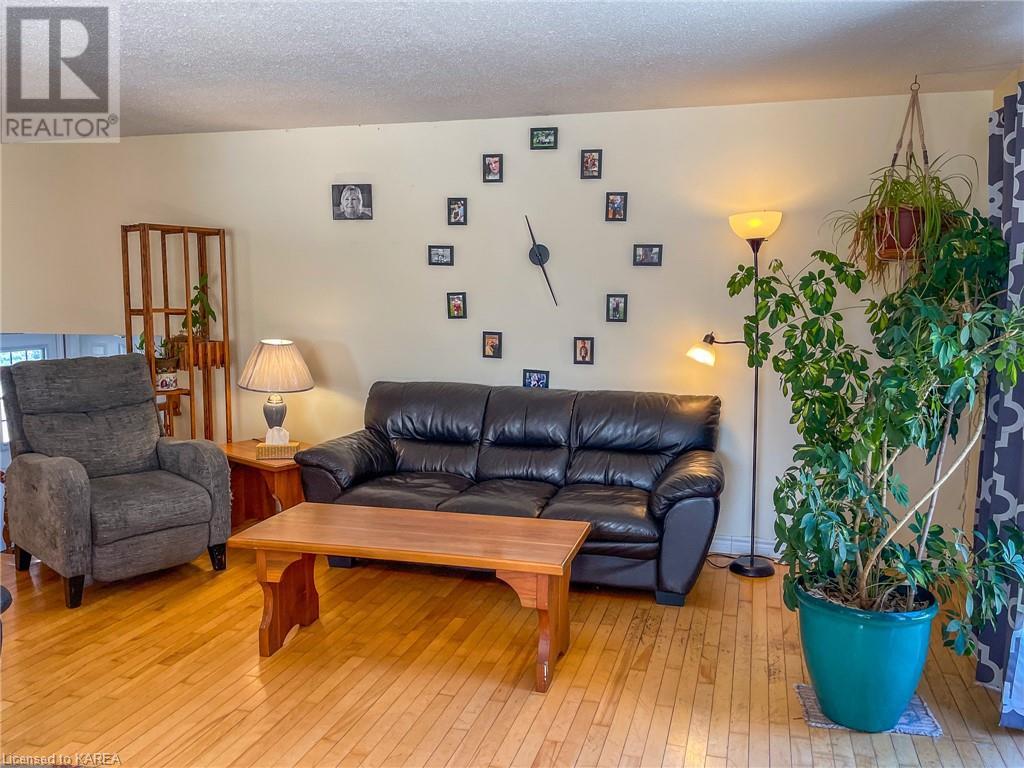 Listing 40366183 - Large Photo # 12