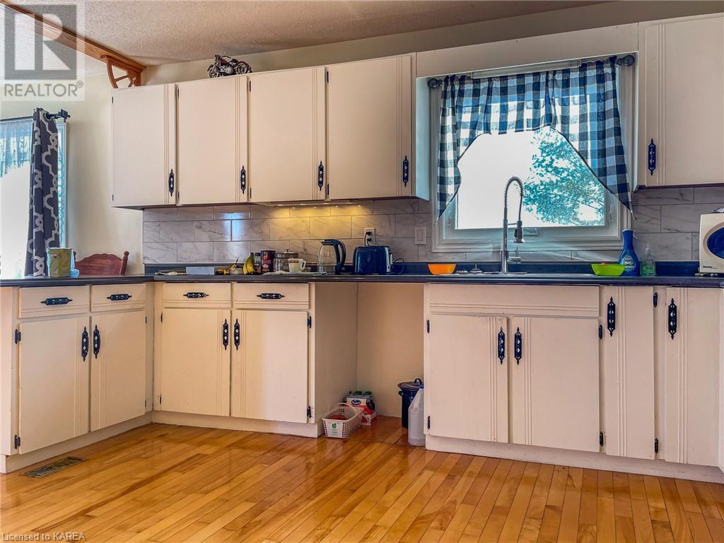 Listing 40366183 - Large Photo # 2