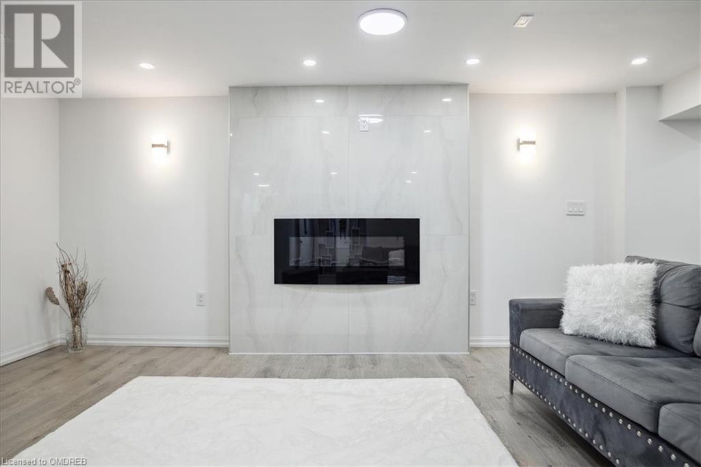 Listing 40366405 - Large Photo # 35