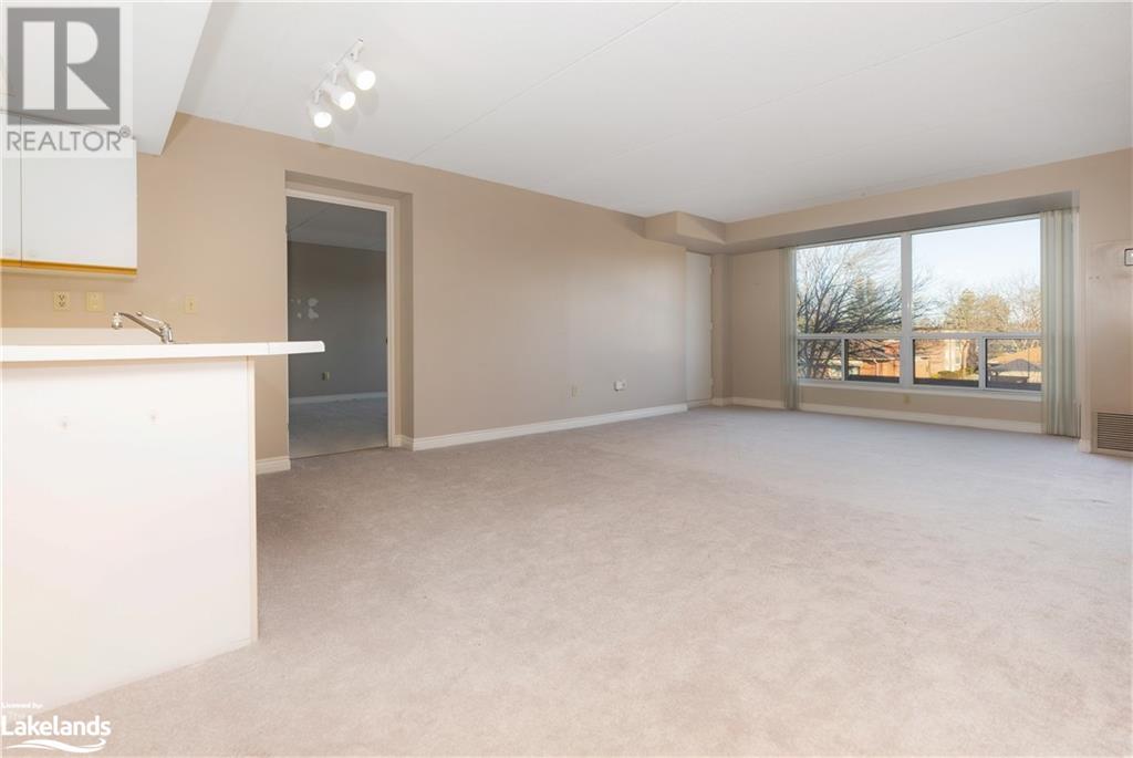 Listing 40366579 - Large Photo # 4