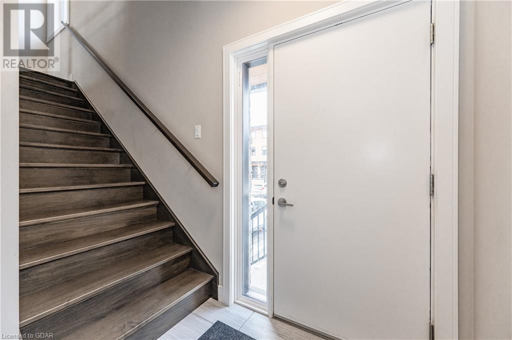 Listing 40366635 - Large Photo # 3