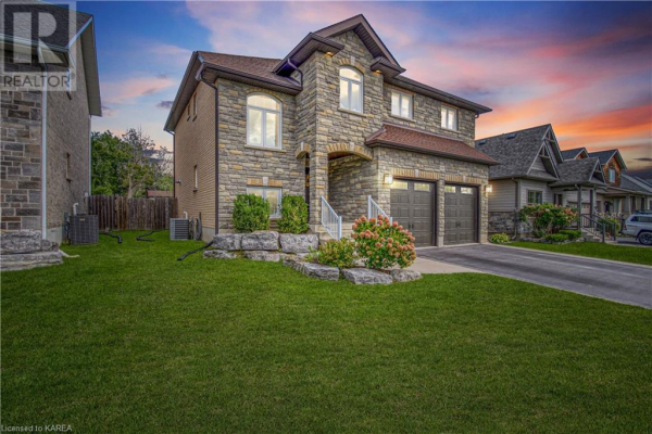 846 KANANASKIS Drive, Kingston