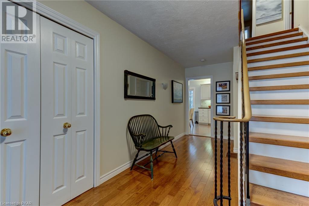 Listing 40366972 - Large Photo # 2