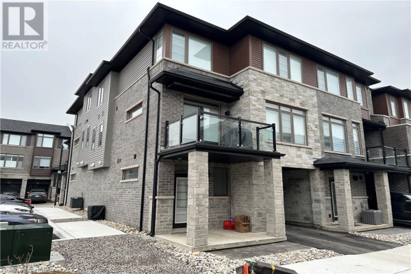 5000 CONNOR Drive Unit# 11, Beamsville