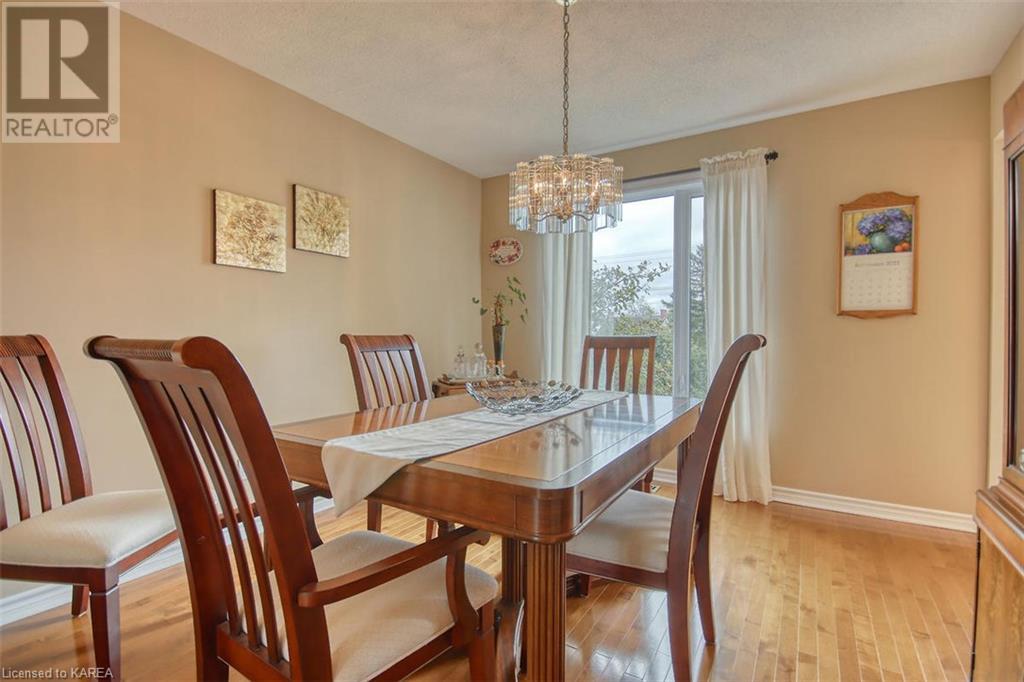 Listing 40367156 - Large Photo # 7