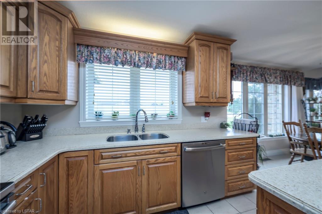 Listing 40367374 - Large Photo # 16