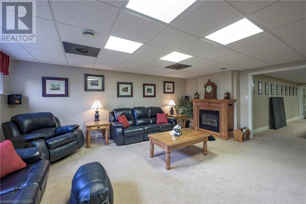 Listing 40367374 - Large Photo # 36