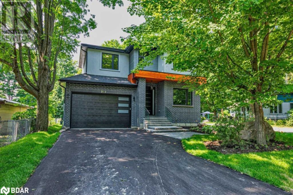 2012 KATE Avenue, Innisfil