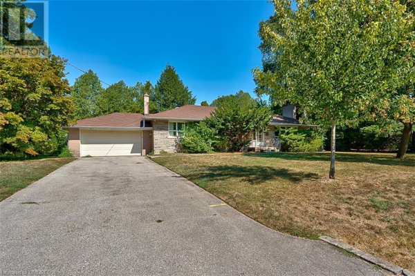 249 BURGUNDY Drive, Oakville