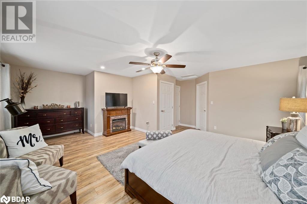 Listing 40368015 - Large Photo # 9
