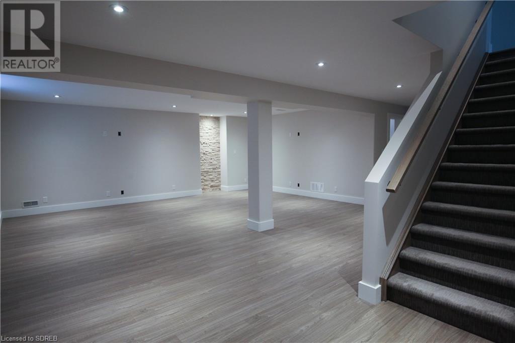 Listing 40368084 - Large Photo # 40