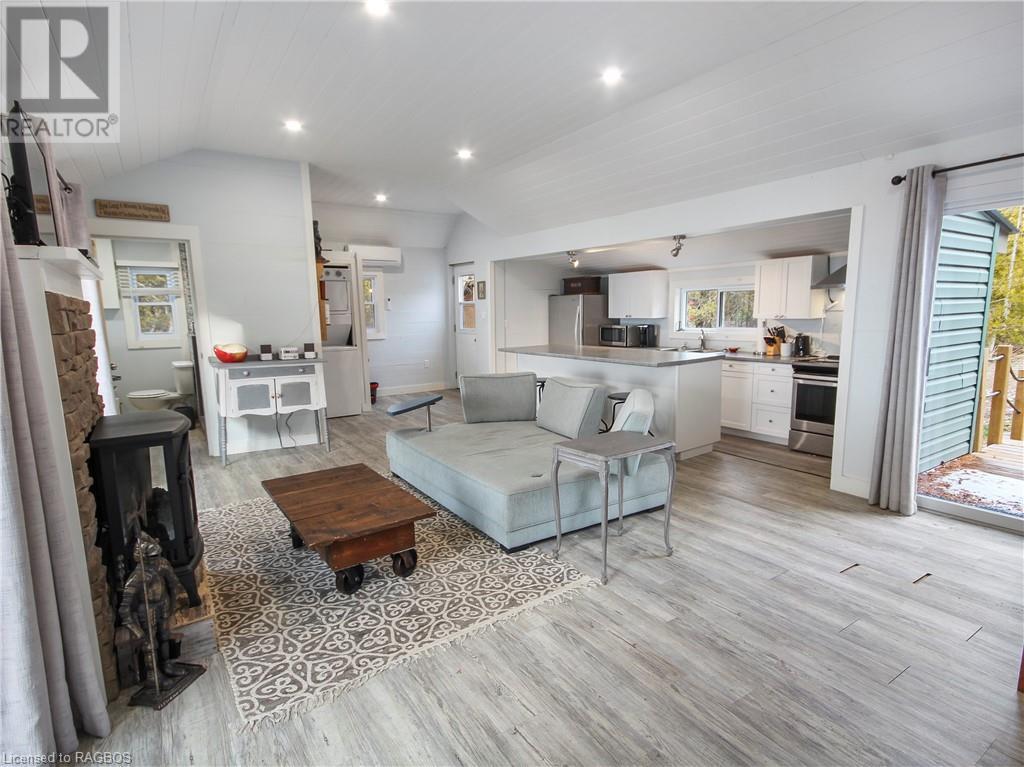 Listing 40368506 - Large Photo # 4