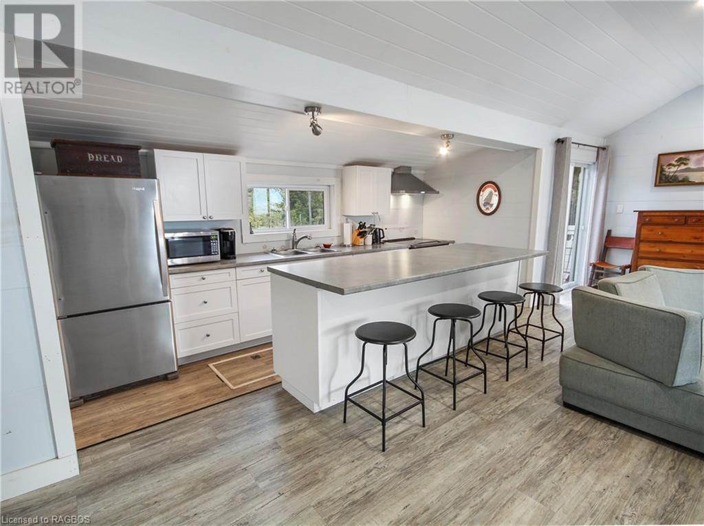Listing 40368506 - Large Photo # 6