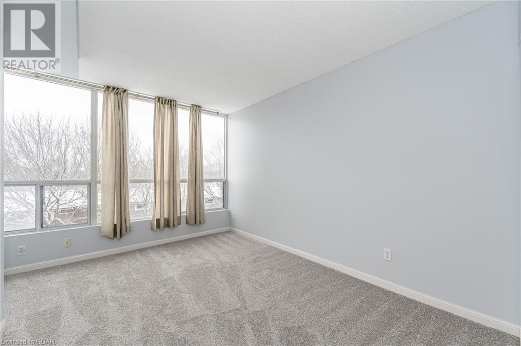 Listing 40368855 - Large Photo # 11