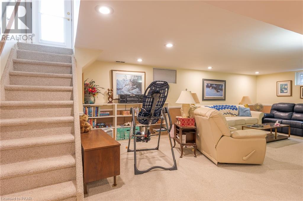 Listing 40368953 - Large Photo # 34