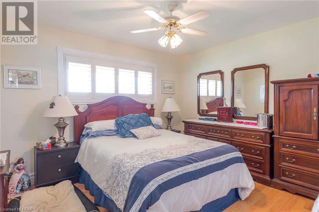 Listing 40368953 - Large Photo # 29