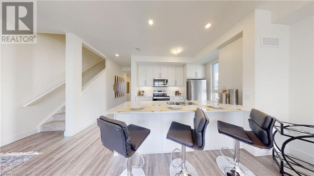 Listing 40369039 - Large Photo # 2