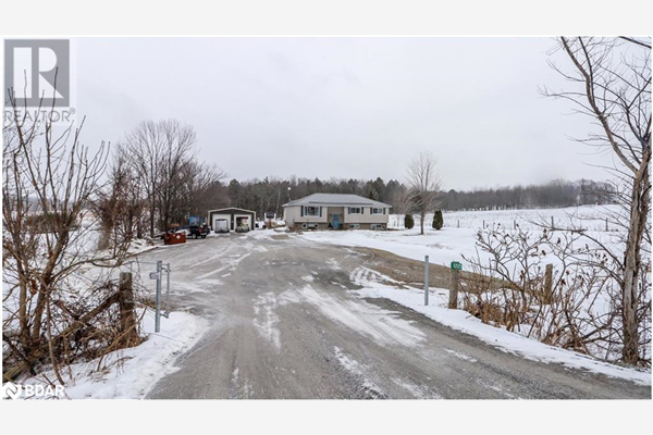 10125 12 Highway, Oro-Medonte