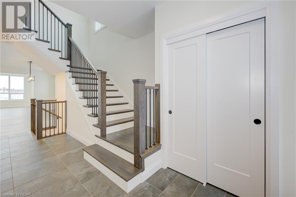 Listing 40369349 - Large Photo # 4