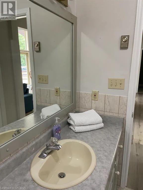 Listing 40369391 - Large Photo # 25