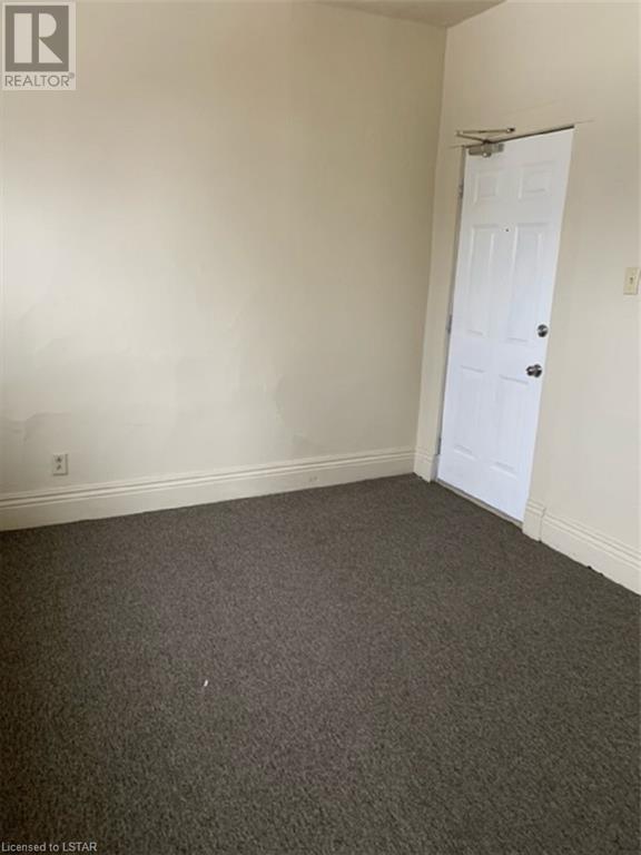 Listing 40369417 - Large Photo # 13