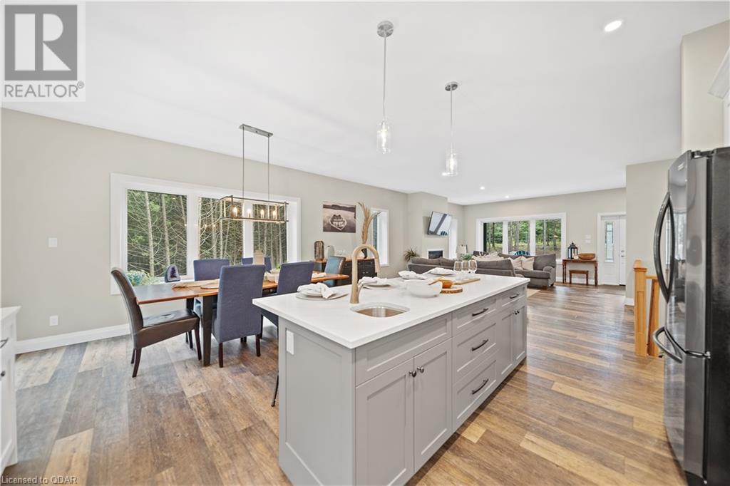 Listing 40369712 - Large Photo # 17