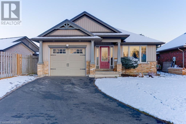 19 RICHARD Court, Aylmer