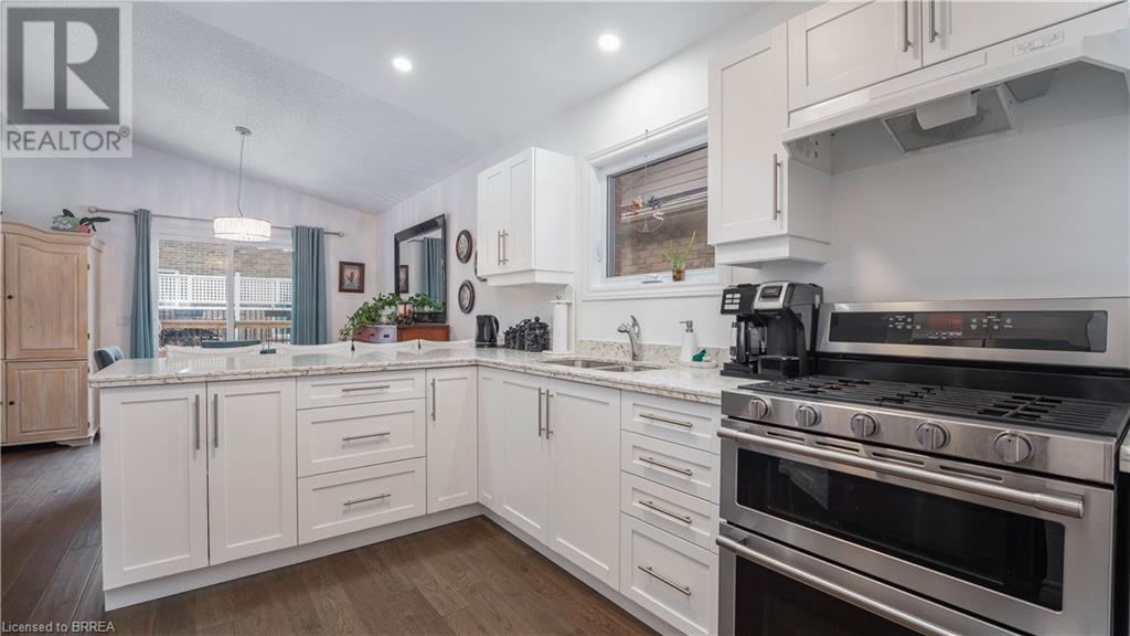 Listing 40369847 - Large Photo # 16