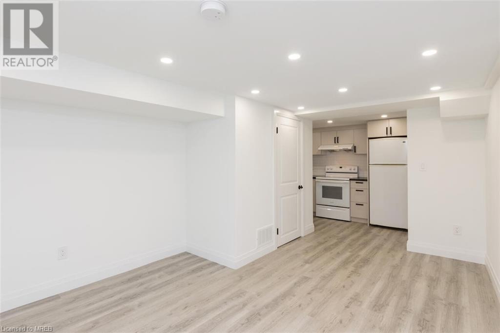 Listing 40370063 - Large Photo # 25
