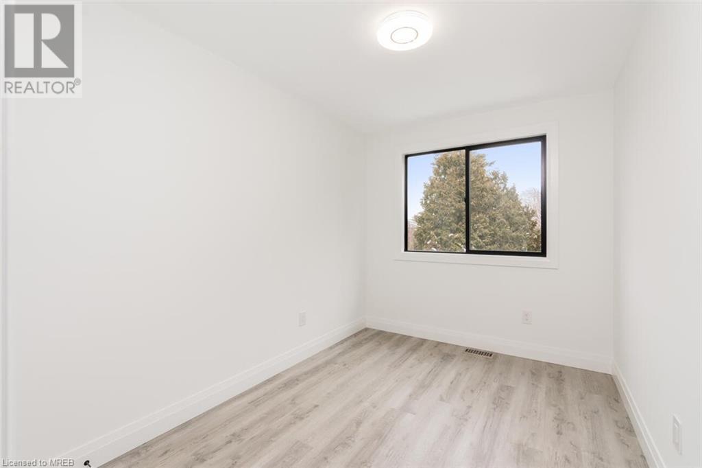 Listing 40370063 - Large Photo # 22