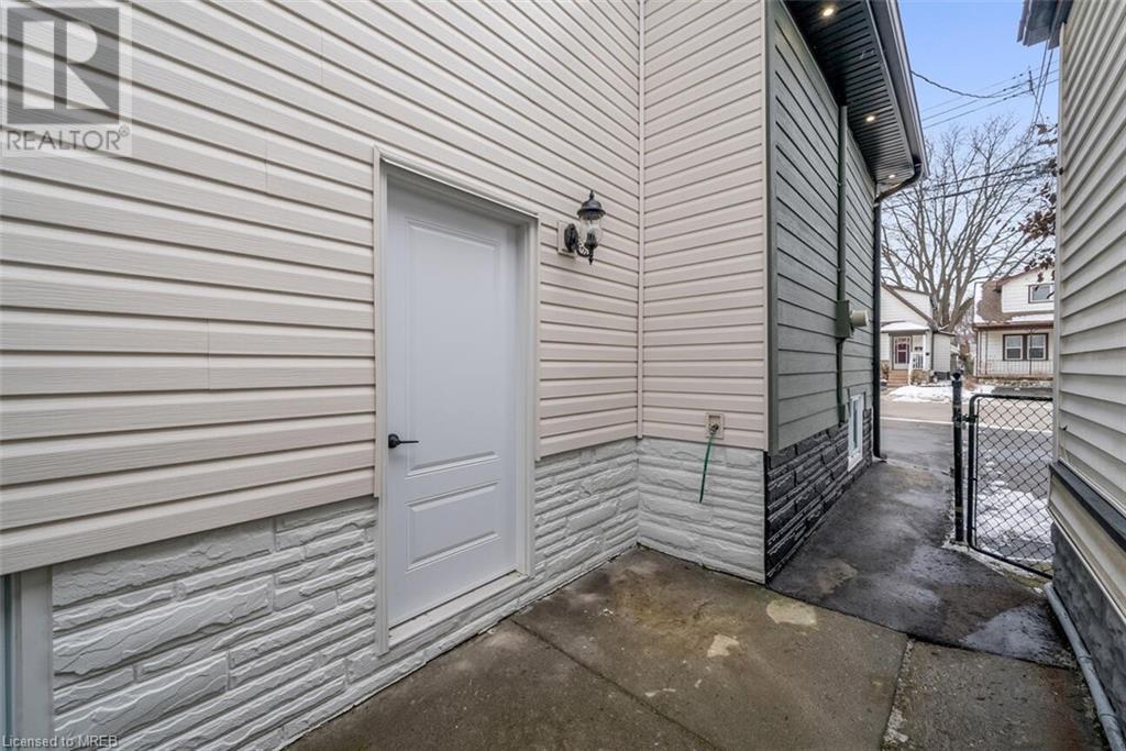 Listing 40370063 - Large Photo # 33