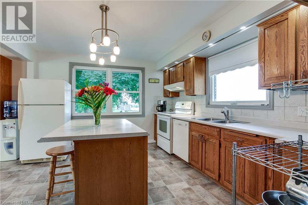Listing 40370147 - Large Photo # 12