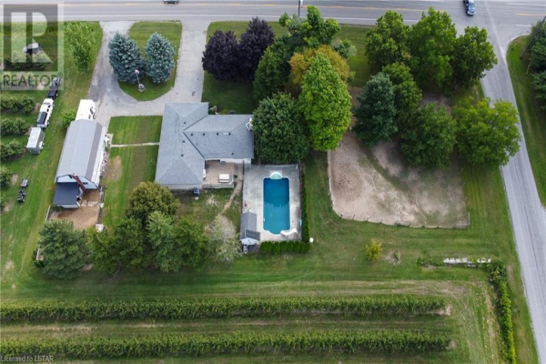 1365 COCKSHUTT Road, Townsend