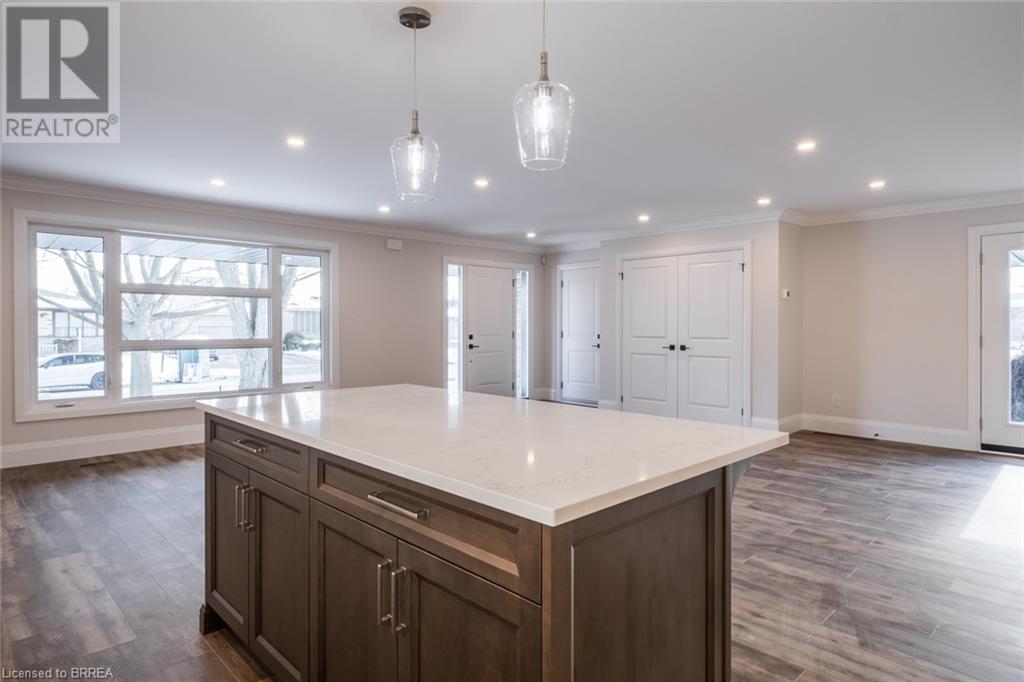Listing 40370660 - Large Photo # 18