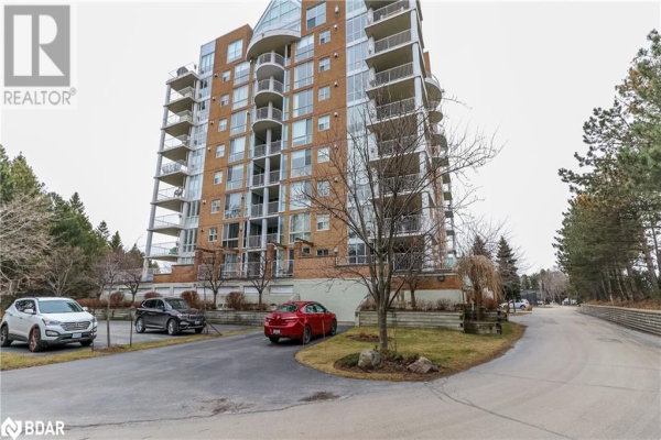24 RAMBLINGS Way Unit# 401, Collingwood