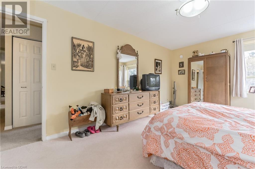 Listing 40371176 - Large Photo # 36