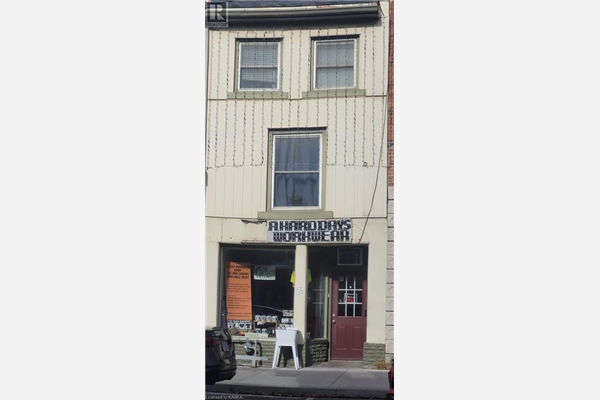 53 DUNDAS STREET E, Napanee