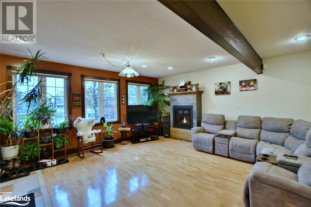 Listing 40371588 - Large Photo # 30