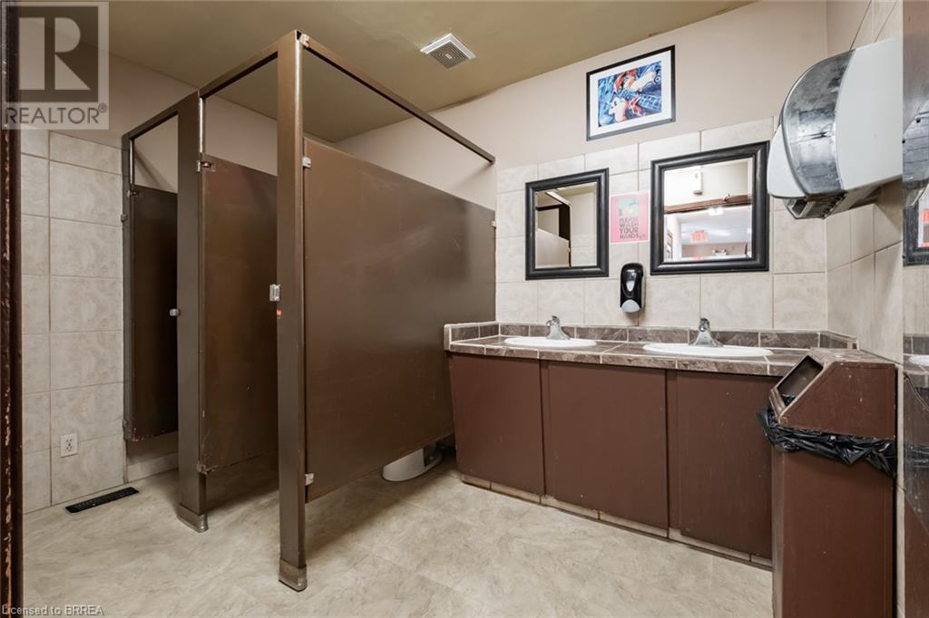 Listing 40371590 - Large Photo # 33
