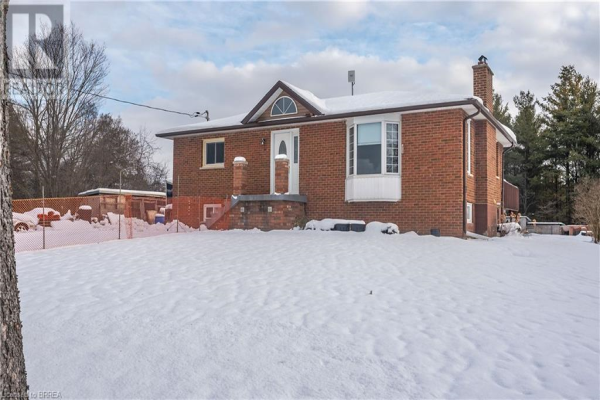 1940 SAFARI Road, Hamilton