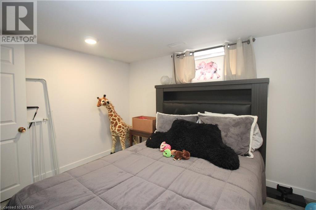 Listing 40372438 - Large Photo # 34