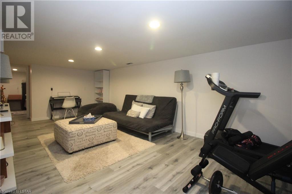 Listing 40372438 - Large Photo # 30