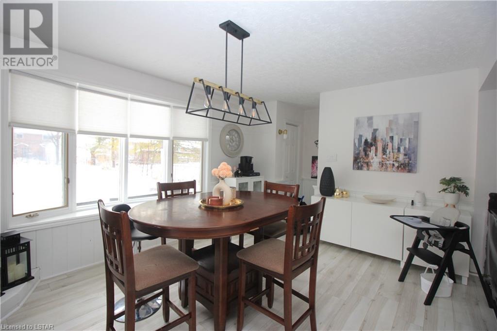 Listing 40372438 - Large Photo # 13