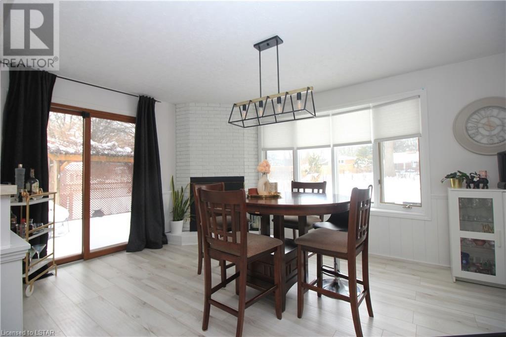 Listing 40372438 - Large Photo # 12